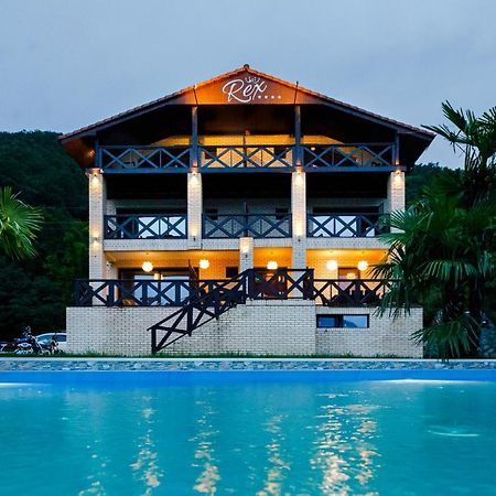 Rex Infinity View 4* Cazanele Dunarii Dubova Bagian luar foto