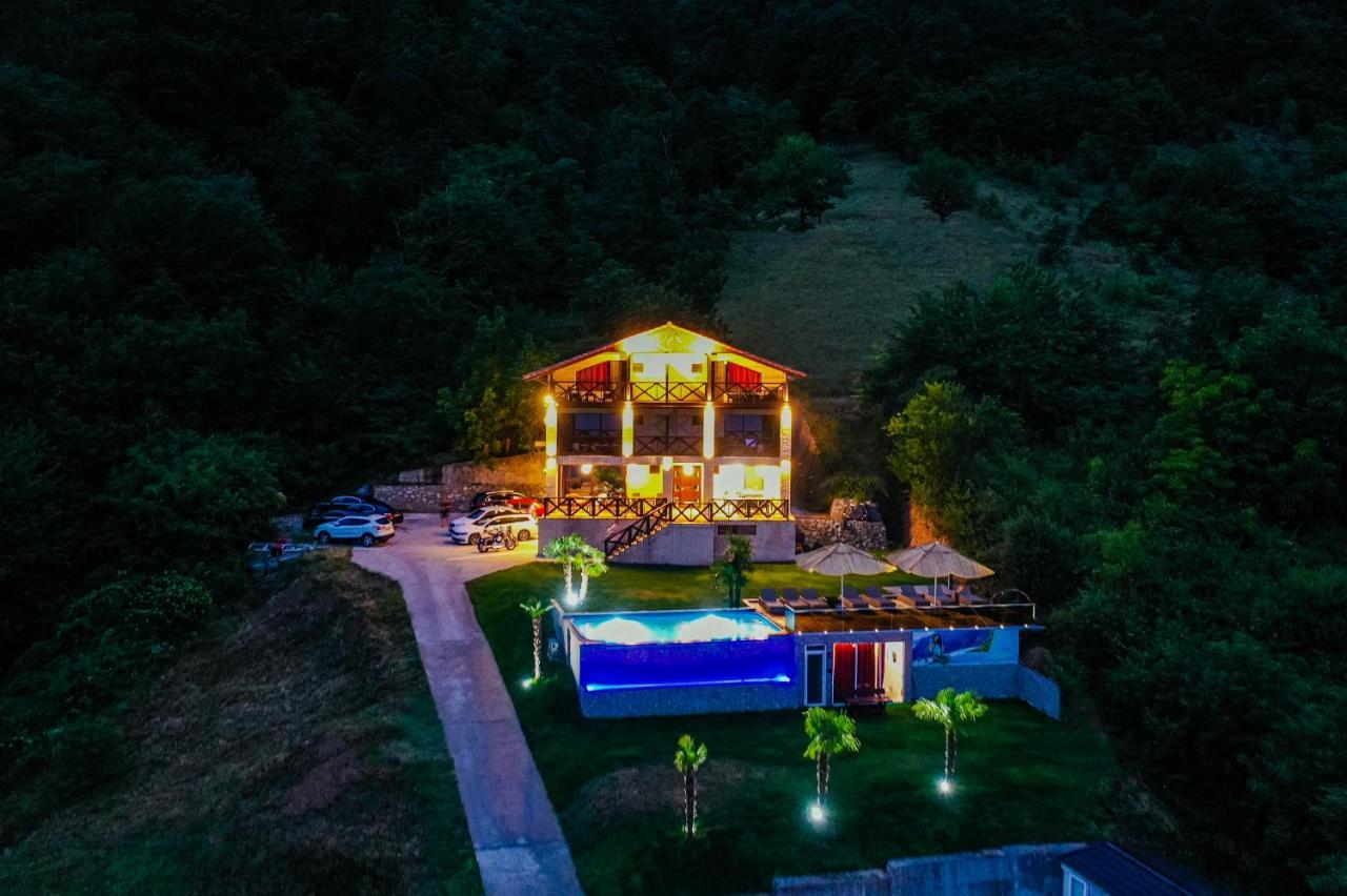 Rex Infinity View 4* Cazanele Dunarii Dubova Bagian luar foto