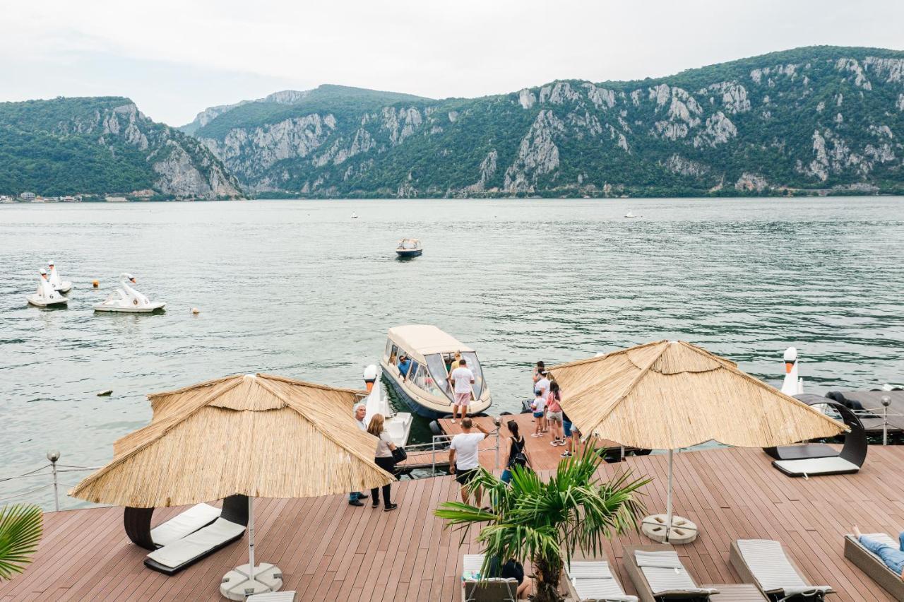 Rex Infinity View 4* Cazanele Dunarii Dubova Bagian luar foto