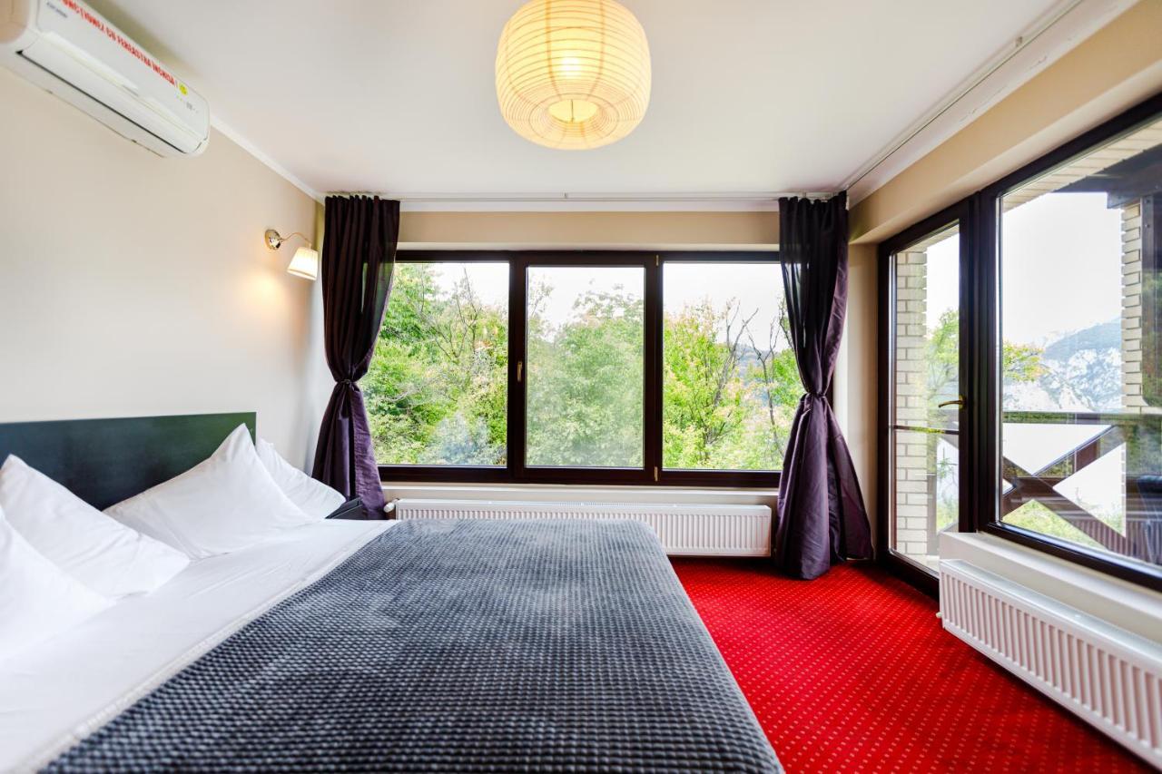 Rex Infinity View 4* Cazanele Dunarii Dubova Bagian luar foto