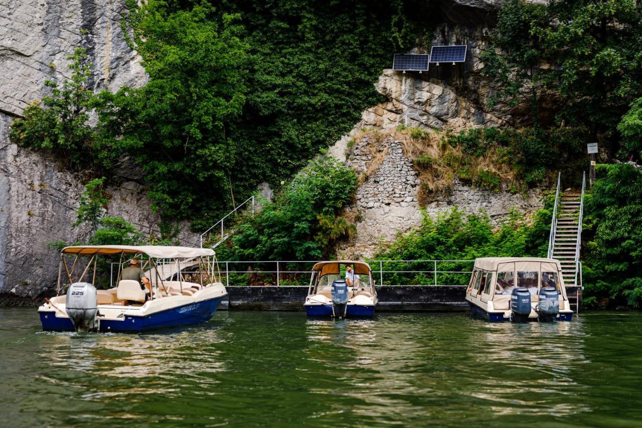 Rex Infinity View 4* Cazanele Dunarii Dubova Bagian luar foto